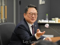 김영훈 변협회장, 공공 법률플랫폼 