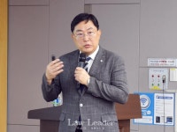 아주대 윤일수 고령 운전자 위한 차량 R&D 통해 기술 확보해야