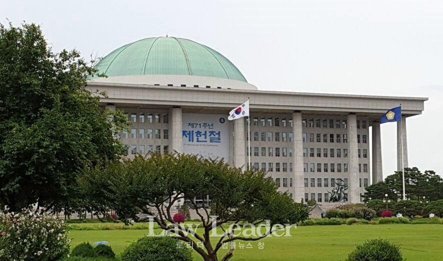 염보현 군 검사, 해병특검 소환 조사…박정훈 대령 수사 관련 돌파구간 형성