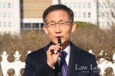 이재명 대통령, 감사원장 후보에 김호철 변호사(전 민변 회장) 지명