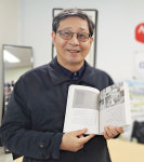 수학교수에서 65세에 시인으로 변신했어요