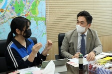 세종시 두루중학교 학생들 아파트단지 폐의약품 수거함 증설해야