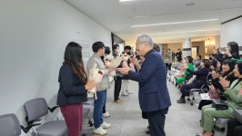 발달장애 청년작가 작품세계 한번 보시죠