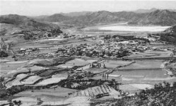 부강장에 짙은 저녁노을 펼쳐졌다