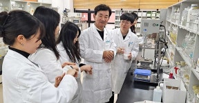 리봄화장품, 신제품개발로 불경기 이겨낸다