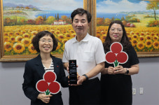 리봄화장품, 희망을 선물합니다
