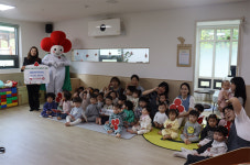 세종마루어린이집 '아나바다 알뜰시장' 성금 전달