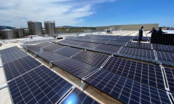 LG전자 태양광 패널, 이탈리아서 각광…대규모 와이너리·생수업체 공급