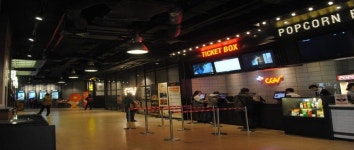 CJ CGV·롯데시네마, 베트남 영화관 재개장 기대감↑