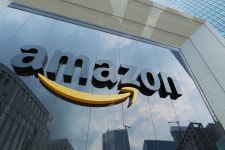 아마존, 문제 있는 배터리 팔았다 리콜 집단소송 휘말려