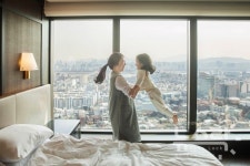 그랜드 하얏트 서울 호텔, 세계 여성의 날 맞아 해오름빌 후원금 전달