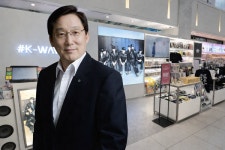 버릴 건 버렸다…이석구 신세계디에프號, 공항 철수 승부수로 수익성 체질 전환 박차