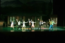 뮤지컬 옷 입은 악극 찔레꽃