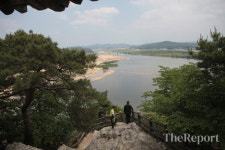 [반갑다! 문화재] (41) 충남 부여군 부소산, 그리고 고란사