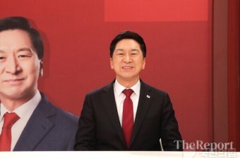 대통령실 전대 개입 의혹···
