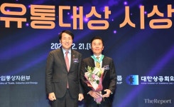 이제훈 홈플러스 사장, 한국유통대상 동탑산업훈장