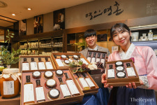 [포토] 현대백화점, 명인 정성 담은 명인명촌