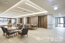 KB손보, 도심형 요양시설 서초빌리지 오픈