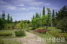LG생활건강 울산사업장, 꿀벌 공원 조성…생물다양성 활동 확대