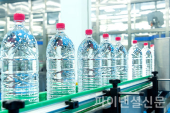 서울시, 병물 아리수 100% 재생페트로 생산…