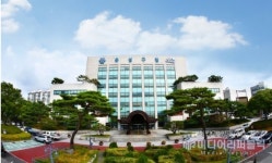 유성구 관평도서관, 도서관 60+ 책 마실 가세 시범 운영공모사업 선정