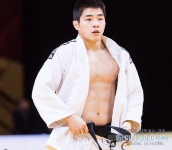 [올림픽] '유도천재' 안창림 골든스코어 끝에 8강행, 유도 남자 -73 kg급 8강 진출