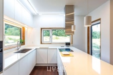 거실보다 넓은 독립주방이 있는 전원주택