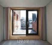 고양이 집사의 특별한 요구, 파주 달 아래 집