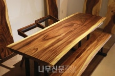 로덱스동부산지사 | 목재명가 우덱스가 들려주는 고재 이야기③ - 고재 테이블