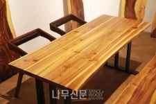 로덱스동부산지사 | 목재명가 우덱스가 들려주는 고재 이야기③ - 고재 테이블