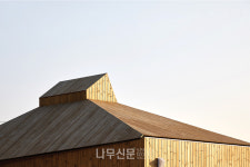 중목구조 또 하나의 가능성, 솔마당마을 공동이용시설