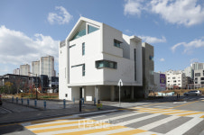 집톡, 14인의 건축사에게 듣는 집짓기 이야기