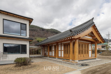한옥 별채와 내통한 집, 산청에 살어리랏다