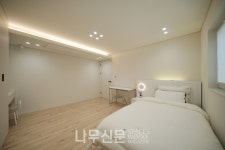 밝고 모던한 공간에 아늑함과 여유를 담은  화성시 주택