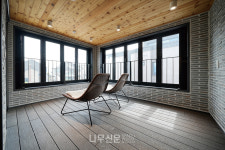 밝고 모던한 공간에 아늑함과 여유를 담은  화성시 주택