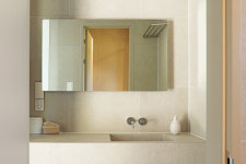 아버지의 대지 엄마의 정원, 그리고 스테이 경화