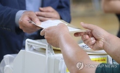 [대권풍향계]투표함 조작 의혹 해프닝…선관위 