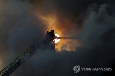 러시아 국방부, 우크라이나 정유 시설에 대한 공중·해상 기반 정밀 공격 실시