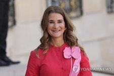 멀린다 프렌치 게이츠, "트럼프 행정부의 해외 원조 삭감은 말도 안 돼"