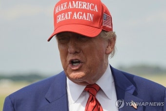 트럼프, 이란 핵 포기 압박 