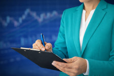 흥구석유, 투자경고종목 지정 해제…단기 재지정 가능성 주의