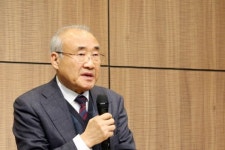 홍정길 원로목사 4.15 총선은 체제 선택해야 하는 선거...文 취임 후 3년, 너무 고통스럽다