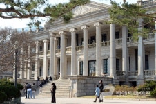 [펜앤포토] 덕수궁에 찾아온 봄