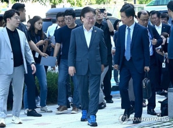 이재명의 검찰 출석과 맞물린 이화영의 진술 번복, 검찰 수사 무력화하나