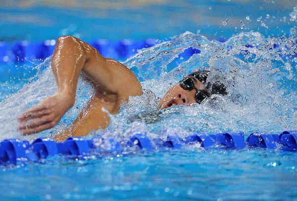 황선우, 세계수영연맹 200m 결승 4위…메달획득 실패에 아쉬움