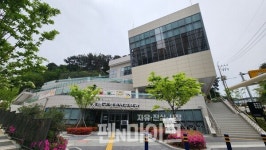 부산시 청소년수련관...법 조항 있는데도 16개 구군중 7곳 없어