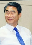 [특별기고/김화일] 윤석열 대통령의 포용을 거절한 한동훈!
