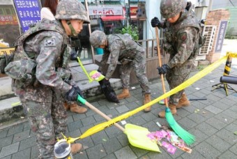 北 대남 쓰레기 풍선 25일 만에 또 부양...올해들어 12차례