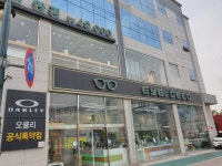 아이데코안경, 체계적 검안 시설과 다양한 제품 선보여