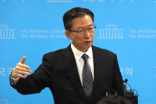 정성호, 정진상 특별면회서 “마음 흔들리지 말라, 이재명이 대통령 되는거예요”